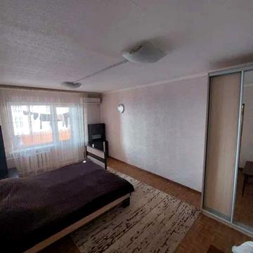 Радунська вул., 1/10