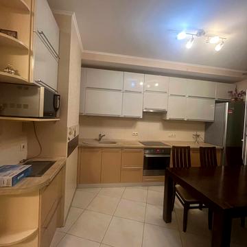 Олени Пчілки вул., 6