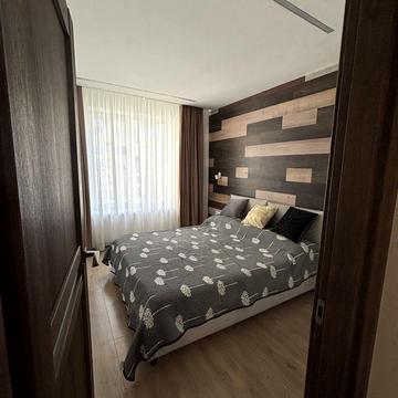 Богдана Хмельницького вул., 11-А