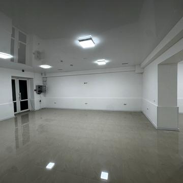 Пасічна вул., 15а