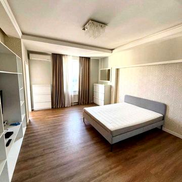 Січових Стрільців вул. (Артема), 52а