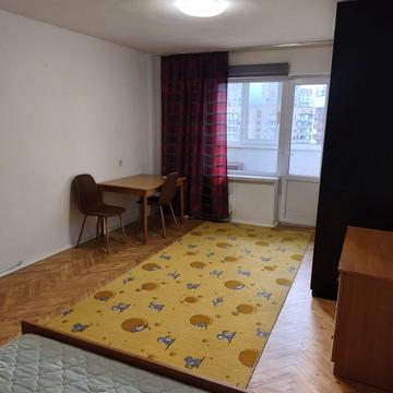 Олександра Махова вул. (Жолудєва), 8-А