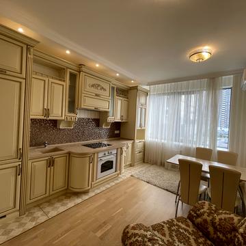 Дніпровська набережна вул., 14-А