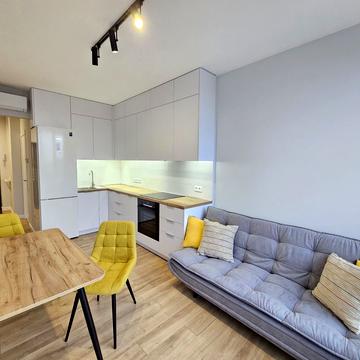 Авраама Лінкольна вул. (Димитрова), 6-Б