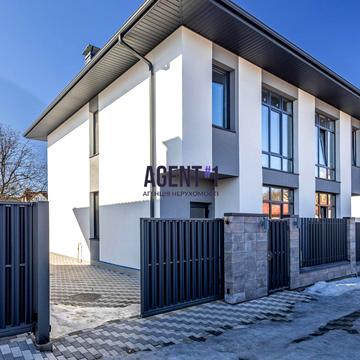 Івана Багряного вул., 79