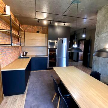 Володимира Брожка вул. (Кіровоградська), 70