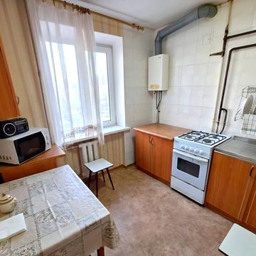 Робоча вул., 83