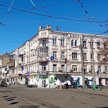 Нижній Вал вул., 37/20