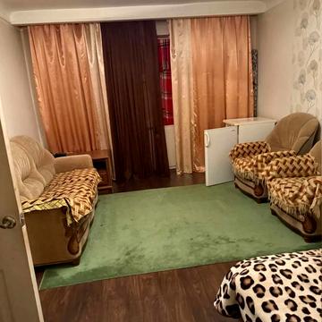 Чорних Запорожців вул. (Петра Запорожця), 13