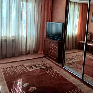 Академіка Палладіна просп., 13