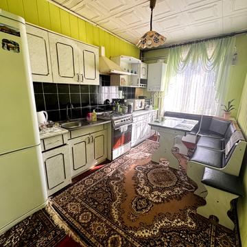 Будівельників, 6