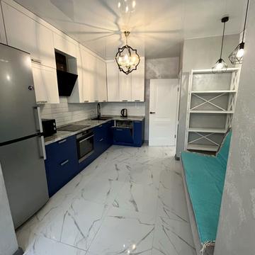 Сонячна вул., 1