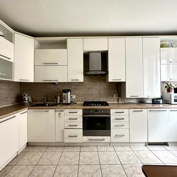 Залізнична, 2