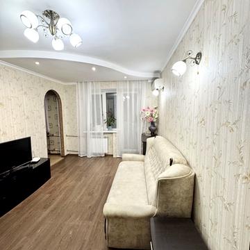 Олени Теліги вул., 17