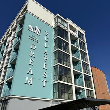 Ілони Зріні вул., (Будинок)