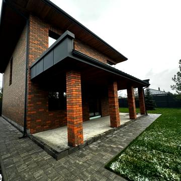 Молодіжна вул.