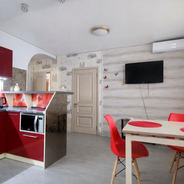 Звивиста вул., 33