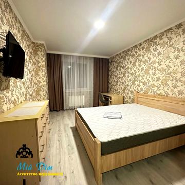 Боголюбова вул., 13