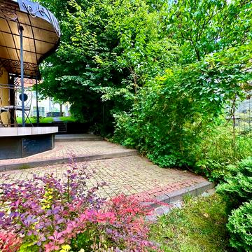 Чумацька вул., 6