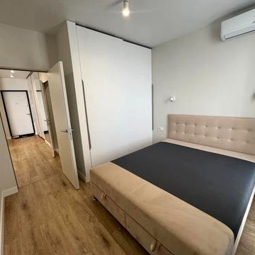 Зарічна вул., 4