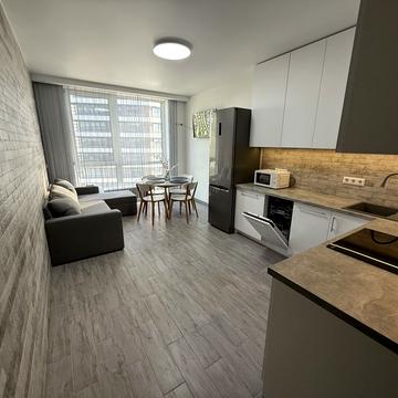 Дніпровська набережна вул., 15-Д