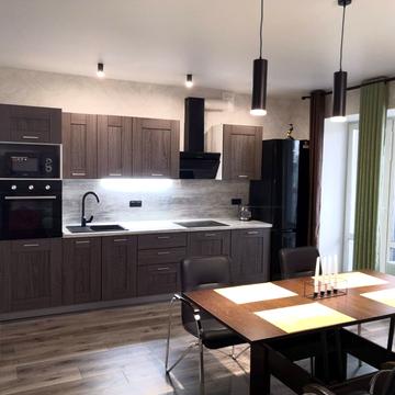 Авраама Лінкольна вул. (Димитрова), 6-Б