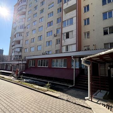 Степана Демянчука вул., 1б