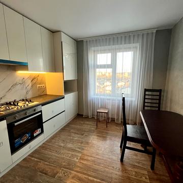 Трудова вул., 7/9