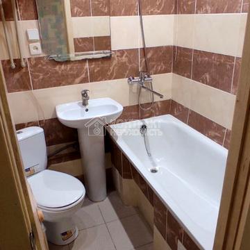 Гвардійців-Широнінців вул., 73г