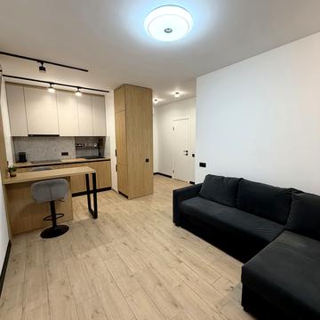 Богдана Хмельницького вул., 207-В