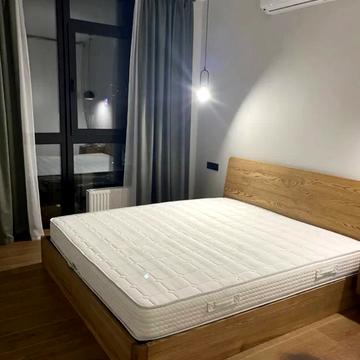 Джона Маккейна вул. (Івана Кудрі), 1-Б