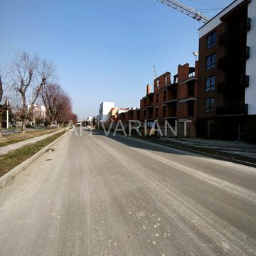 Капушанська вул., (Будинок А02)