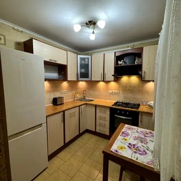 Олени Теліги вул., 17