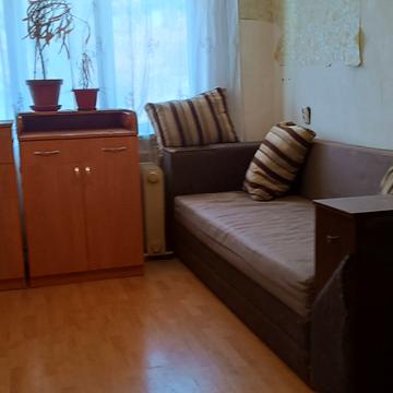 Олімпійська вул., 2