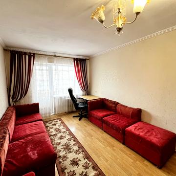 Євгена Танцюри вул., 5