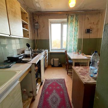 Угорська вул., 21а