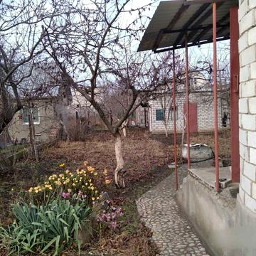 1-ша Піщана вул., 27