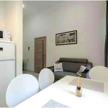 Саксаганського вул., 12-Б