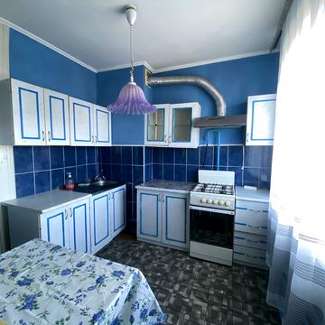 Михайла Грушевського просп., 163