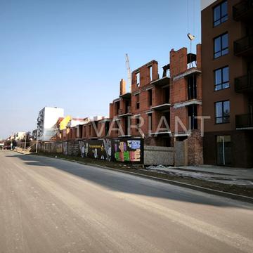 Капушанська вул., (Будинок А02)