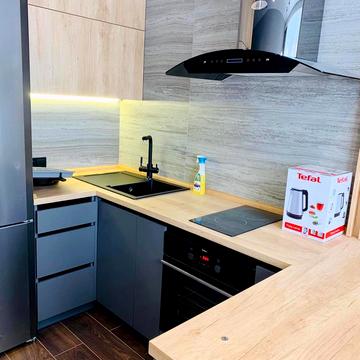 Перлинна вул., 5A