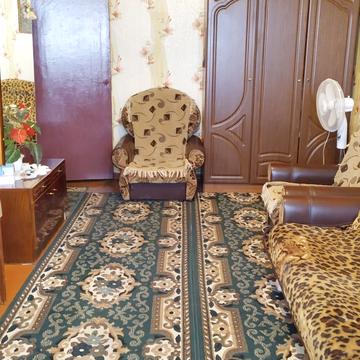 Романа Атаманюка вул., 25