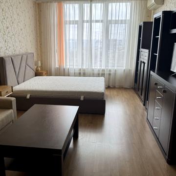 Дніпровська набережна вул., 26-Г