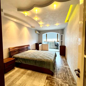 Максима Дія вул. (Шелгунова), 11