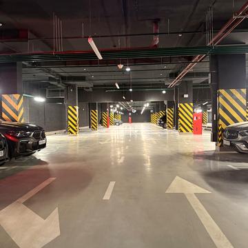 Василя Тютюнника вул. (Анрі Барбюса), 43