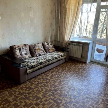 Героїв Крут вул. (Фурманова), 1