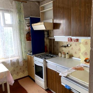 Євгена Танцюри вул., 27/4