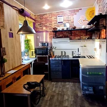 Новодарницька вул., 30