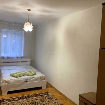 Краківська вул., 16