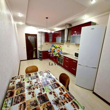 Юлії Здановської вул. (Ломоносова), 56